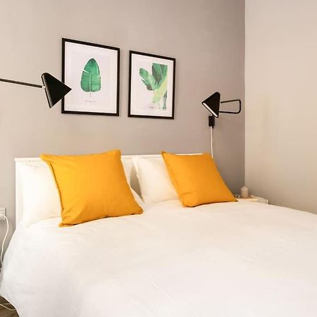 Mia Suite. Center Of Sevilla Bagian luar foto