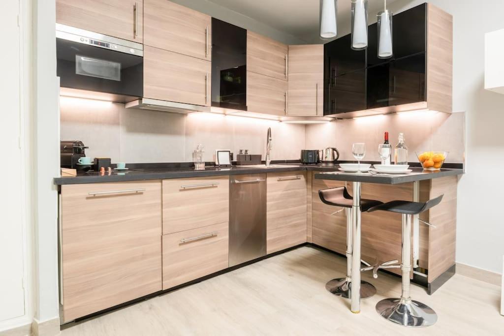 Mia Suite. Center Of Sevilla Bagian luar foto