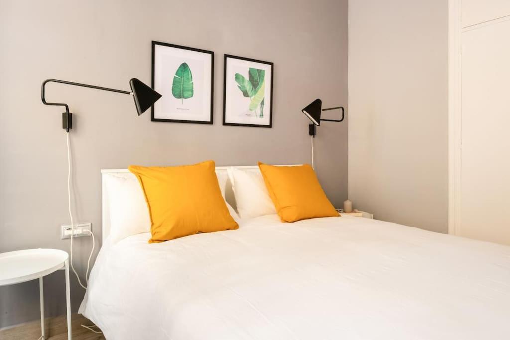 Mia Suite. Center Of Sevilla Bagian luar foto