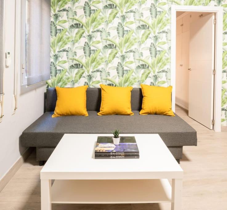 Mia Suite. Center Of Sevilla Bagian luar foto